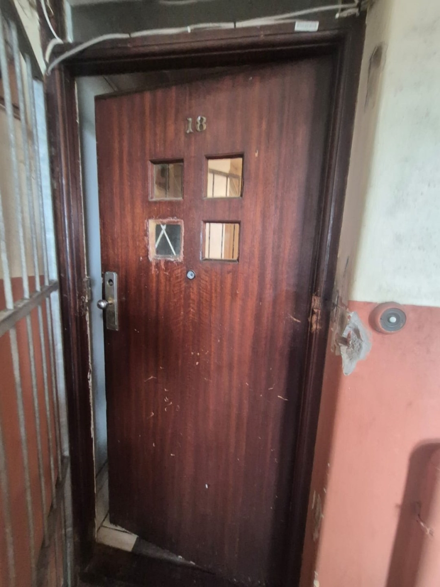 2 Bedroom Property for Sale in Port Elizabeth Central Eastern Cape
